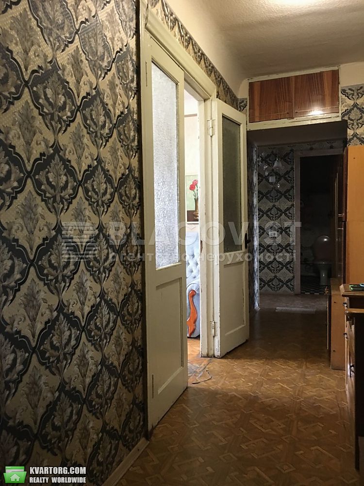 Sell 3-room apartment. Киев,  Введенская — photo 1