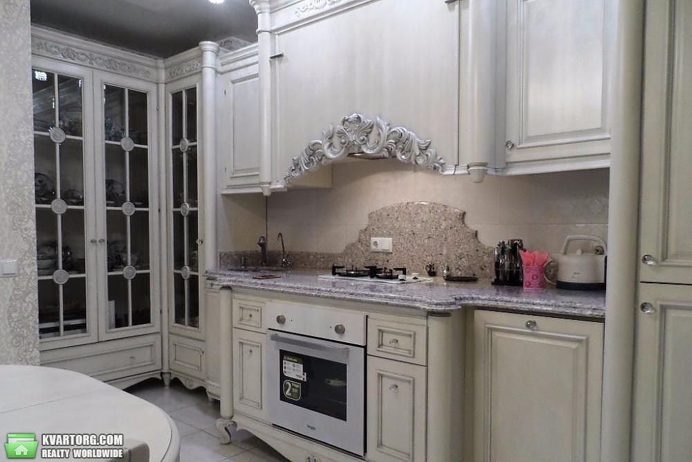 Rent out 3-room apartment. Киев,  Мильчакова — photo 5