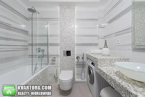 Rent out 2-room apartment. Киев,  Щорса — photo 8