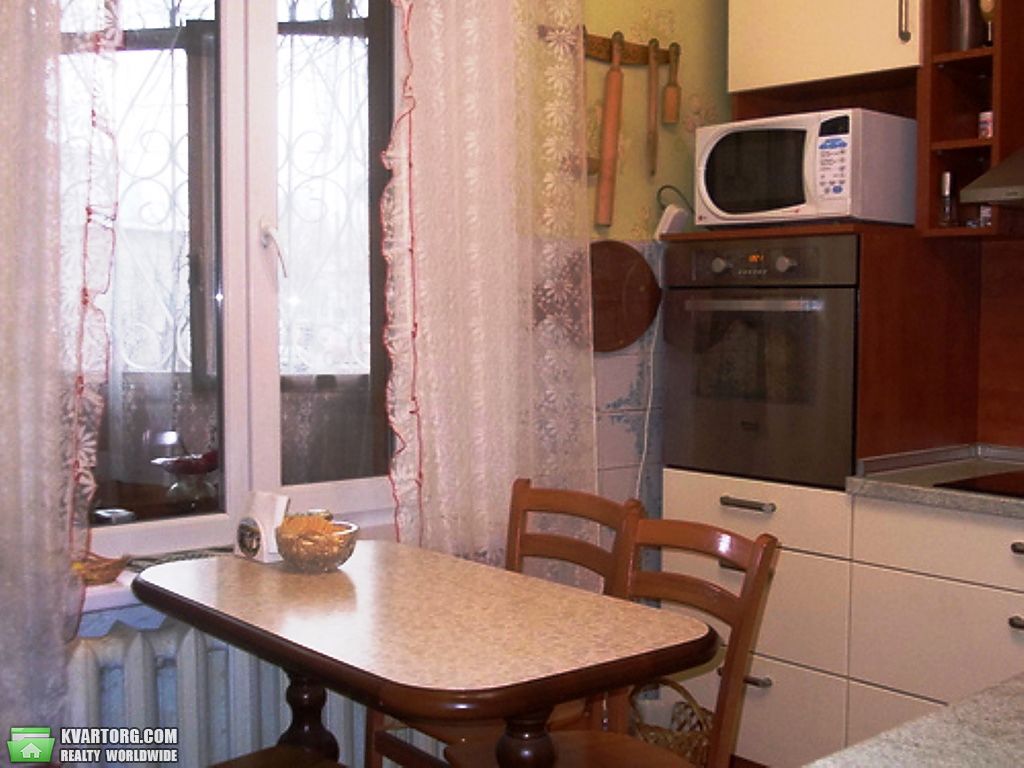 Sell 4-room apartment. Киев,  Ревуцкого — photo 1