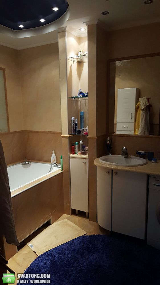 Rent out 3-room apartment. Киев,  Автозаводская — photo 8