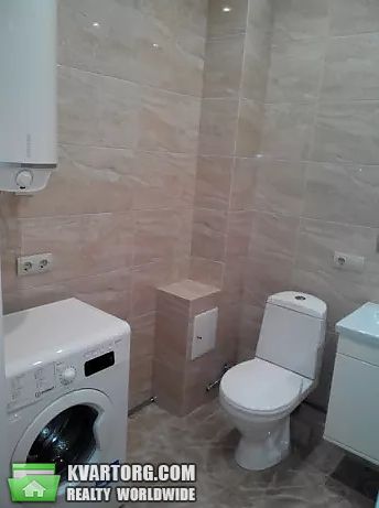 Rent out 1-room apartment. Киев,  Демиевская — photo 8
