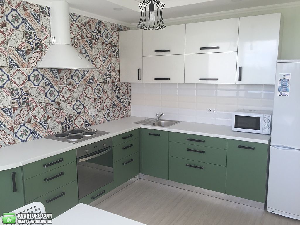 Rent out 2-room apartment. Киев,  Лебедева Николая — photo 2