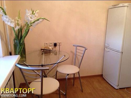 Rent out 1-room apartment. Киев, Днепровская наб — photo 5