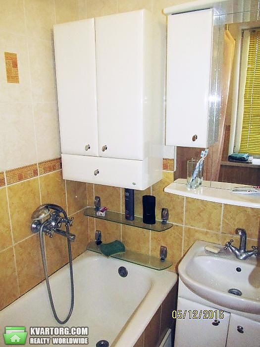 Rent out 2-room apartment. Киев,  Шелковичная — photo 10