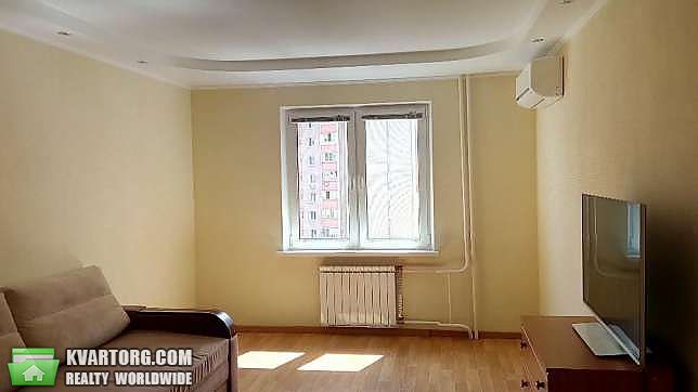 Sell 1-room apartment. Киев,  Урловская — photo 1