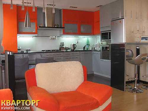 Sell 3-room apartment. Киев,  Хмельницкая — photo 1