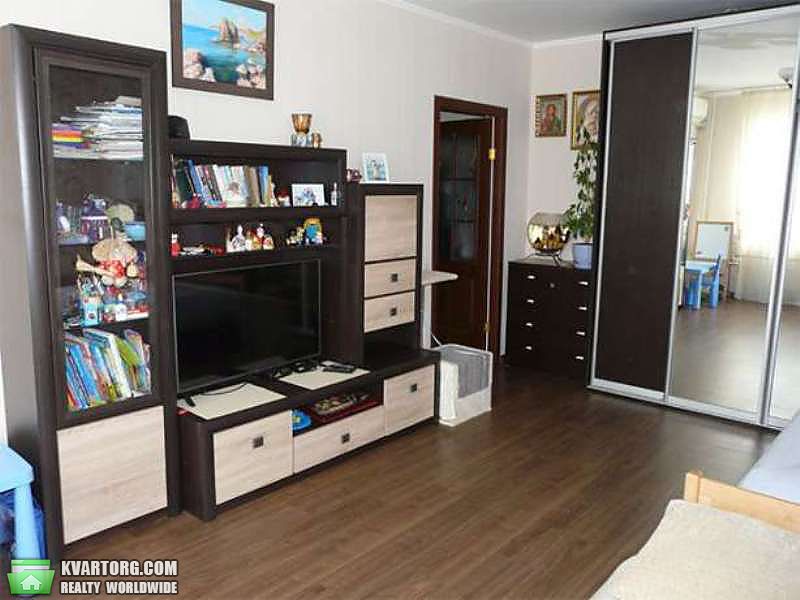Sell 1-room apartment. Киев,  Маяковского — photo 1