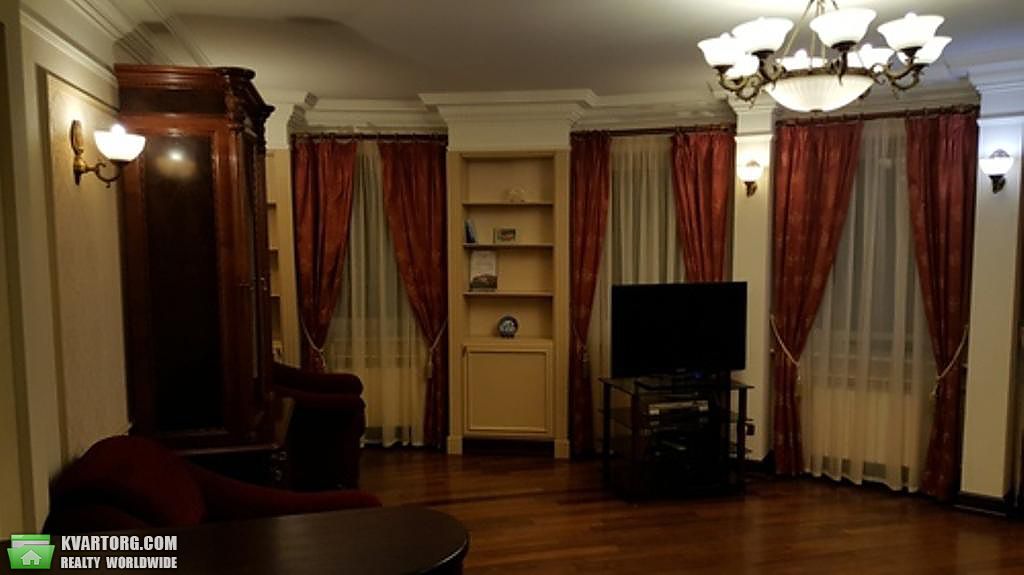 Rent out 3-room apartment. Киев,  Клиническая — photo 6
