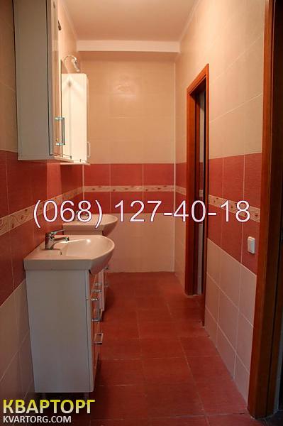 Sell warehouse. Киев,  Пуховская — photo 7