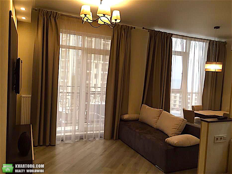 Rent out 1-room apartment. Одесса, Французский бульвар — photo 1