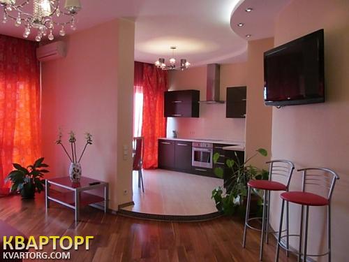 Rent out 1-room apartment. Киев,  Героев Сталинграда пр — photo 1