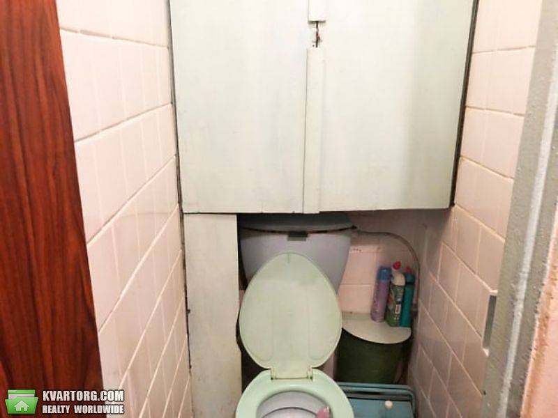 Sell 2-room apartment. Киев,  Серова — photo 8