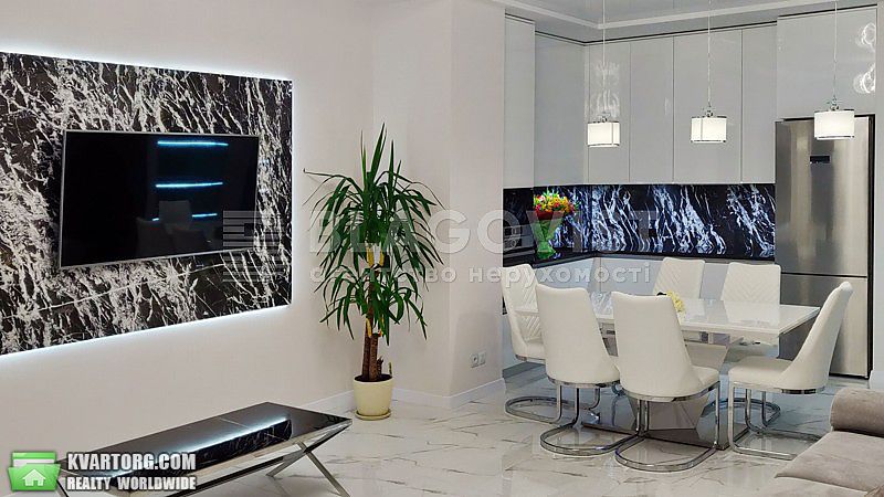 Sell 3-room apartment. Киев, Болсуновская — photo 1