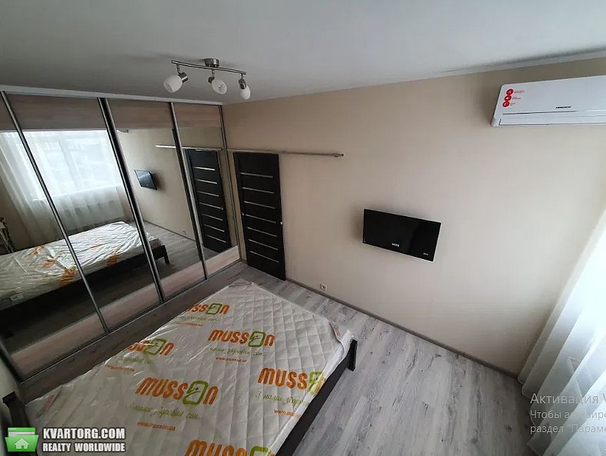 Rent out 2-room apartment. Киев, пр-т Правды — photo 3