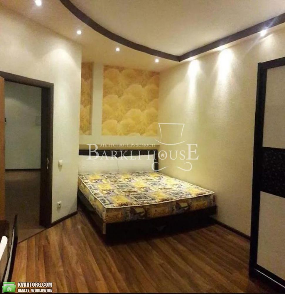 Rent out 2-room apartment. Киев,  Белорусская — photo 6