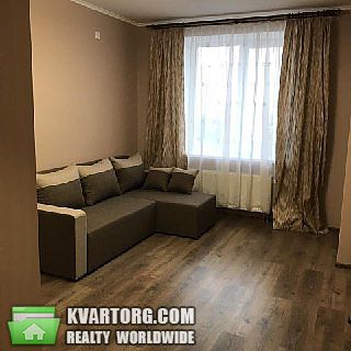 Rent out 1-room apartment. Киев,  Свободы пр — photo 1