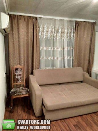 Rent out 2-room apartment. Киев,  Бажова — photo 3