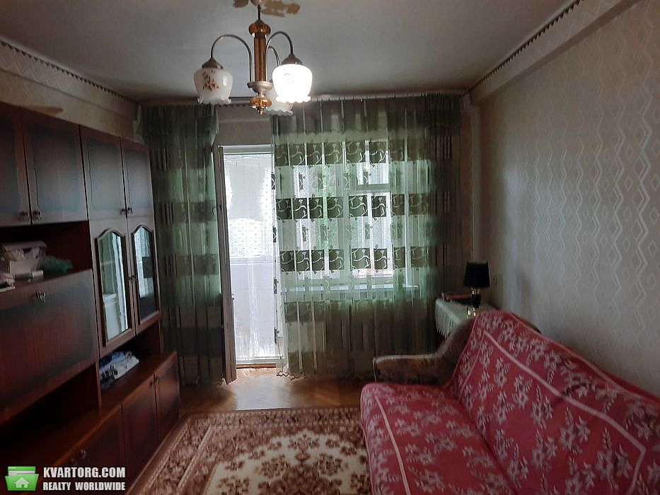 Sell 3-room apartment. Киев,  Ижакевича — photo 1