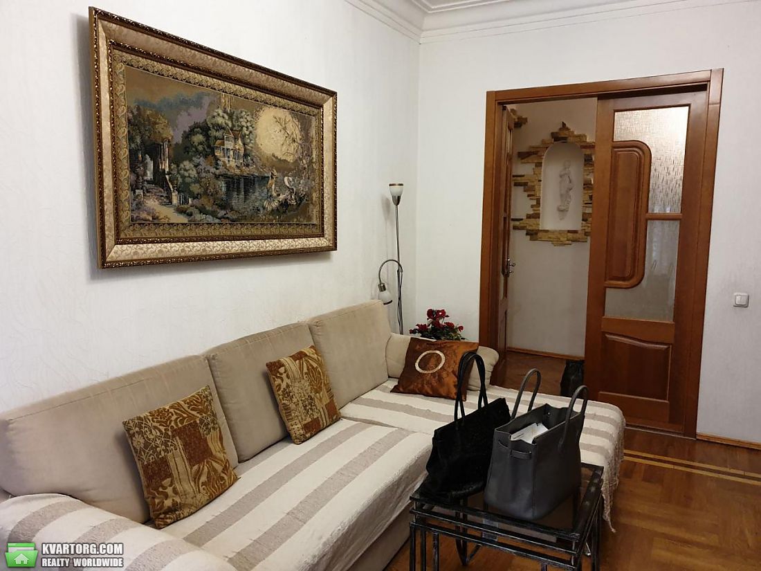 Rent out 3-room apartment. Киев,  Пушкинская — photo 6