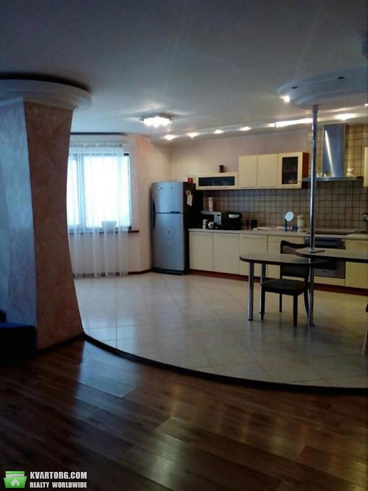 Rent out 4-room apartment. Киев,  Расковой — photo 8