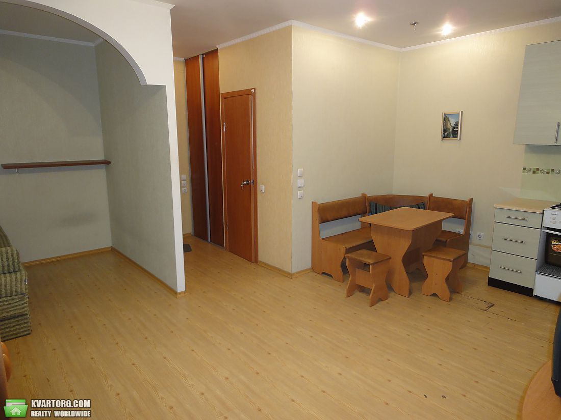 Rent out 1-room apartment. Одесса, Сергея Ядова — photo 2