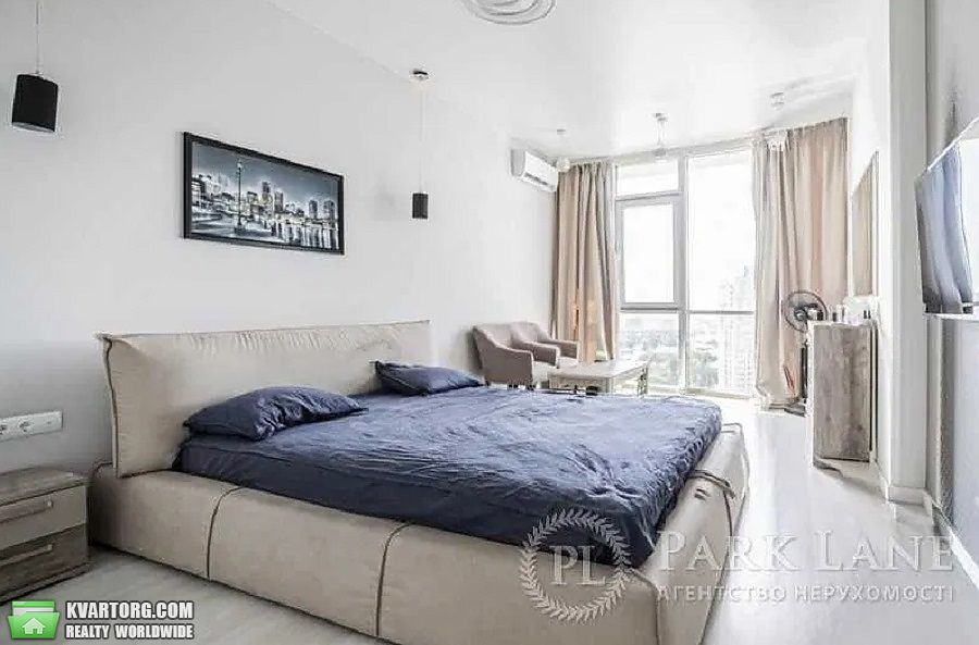 Rent out 2-room apartment. Киев,  Драгомирова — photo 5