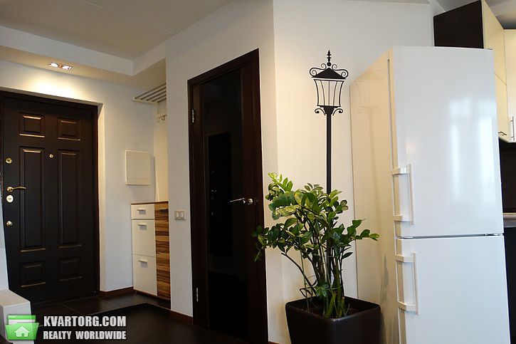 Rent out 1-room apartment. Днепропетровск, Набережная Победы — photo 8