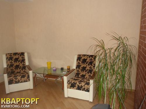 Rent out 2-room apartment. Киев,  Гончара — photo 1