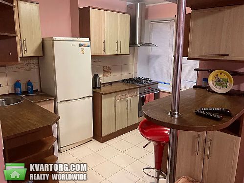 Rent out 2-room apartment. Львов, Мазепи — photo 3