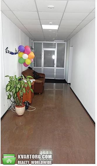 Rent out office. Киев, пр. Бажана — photo 2