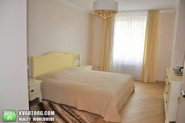 Rent out 4-room apartment. Киев,  Полтавская — photo 5