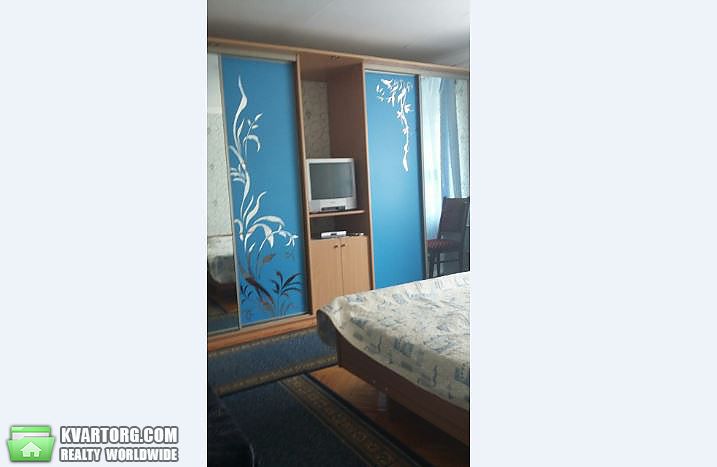 Rent out 3-room apartment. Киев, Янгеля — photo 7