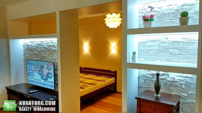 Rent out 1-room apartment. Киев,  Потехина — photo 5