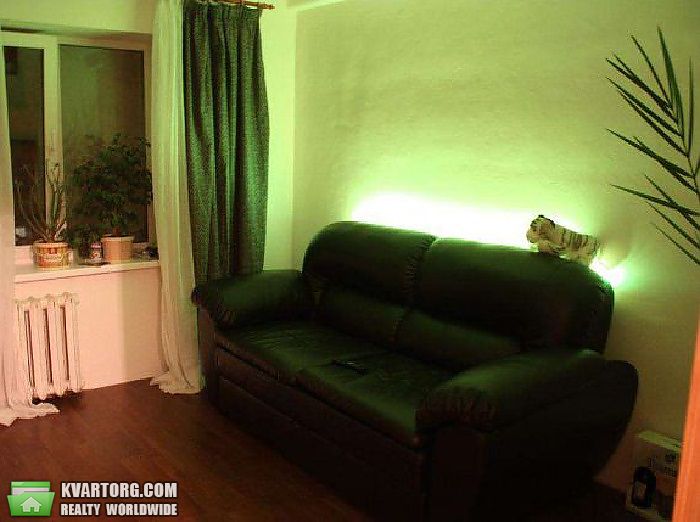 Sell 2-room apartment. Киев, Бажова — photo 1