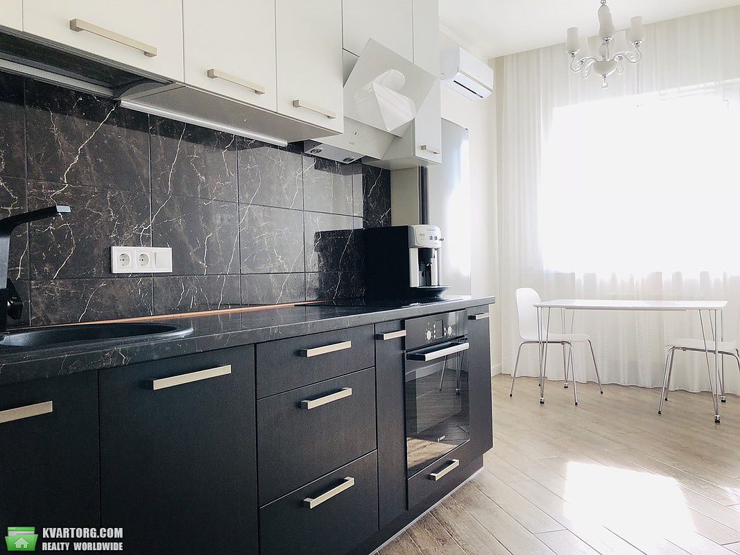 Sell 1-room apartment. Киев,  Кондратюка — photo 3