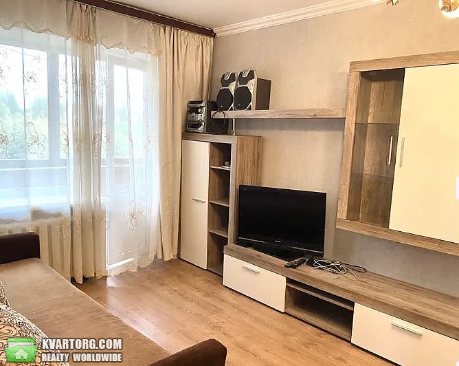 Rent out 2-room apartment. Киев, Данила Щербаковского — photo 3
