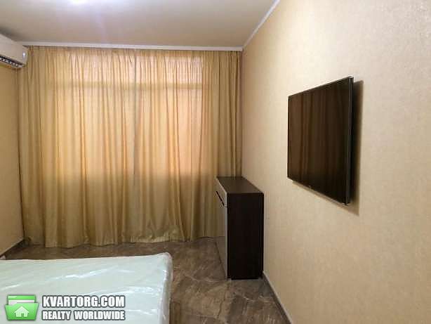 Rent out 1-room apartment. Киев,  Пчелки — photo 10