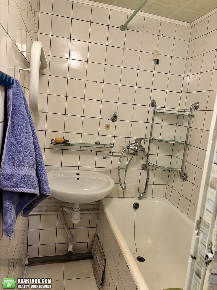 Rent out 1-room apartment. Киев, Павла Тычины — photo 9