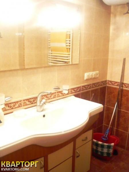 Rent out 2-room apartment. Киев,  Янгеля — photo 2