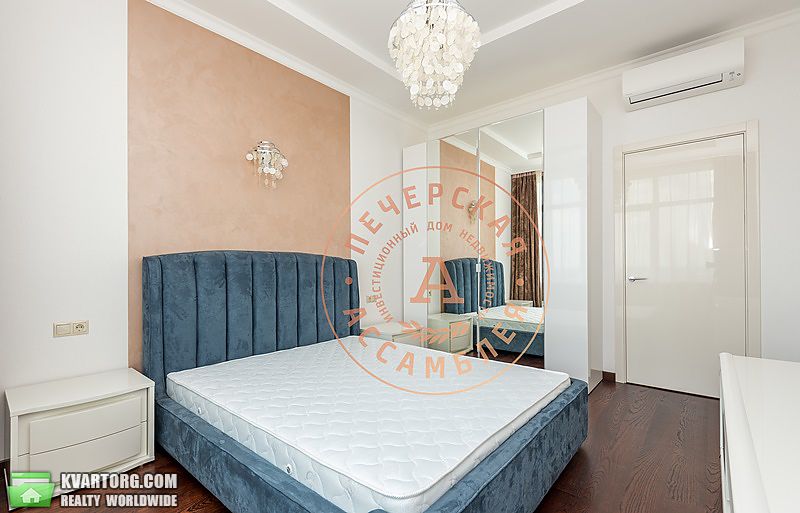 Sell 4-room apartment. Киев,  Драгомирова — photo 8