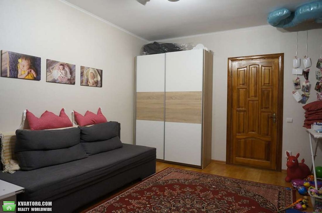 Sell 3-room apartment. Киев,  Гайдай — photo 5