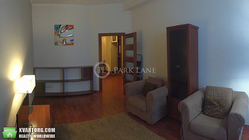 Rent out 2-room apartment. Киев,  Мазепы — photo 2
