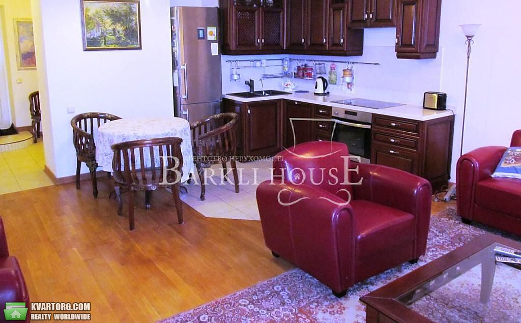 Rent out 3-room apartment. Киев,  Большая Житомирская — photo 2