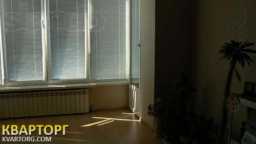 Sell 3-room apartment. Киев,  Ялтинская — photo 2