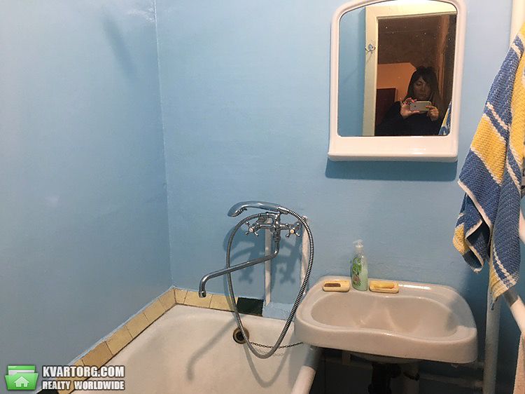 Rent out 2-room apartment. Киев, бульвар Русановский — photo 5