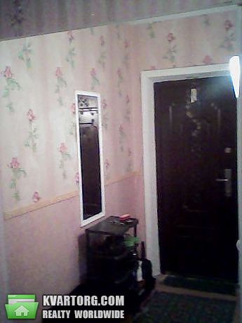Sell 3-room apartment. Днепропетровск, 11 микрорайон — photo 1