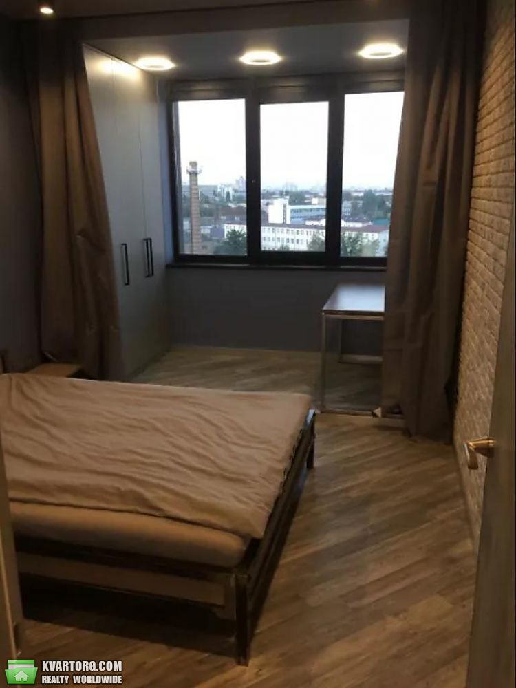 Rent out 2-room apartment. Киев,  Лепсе бул — photo 4