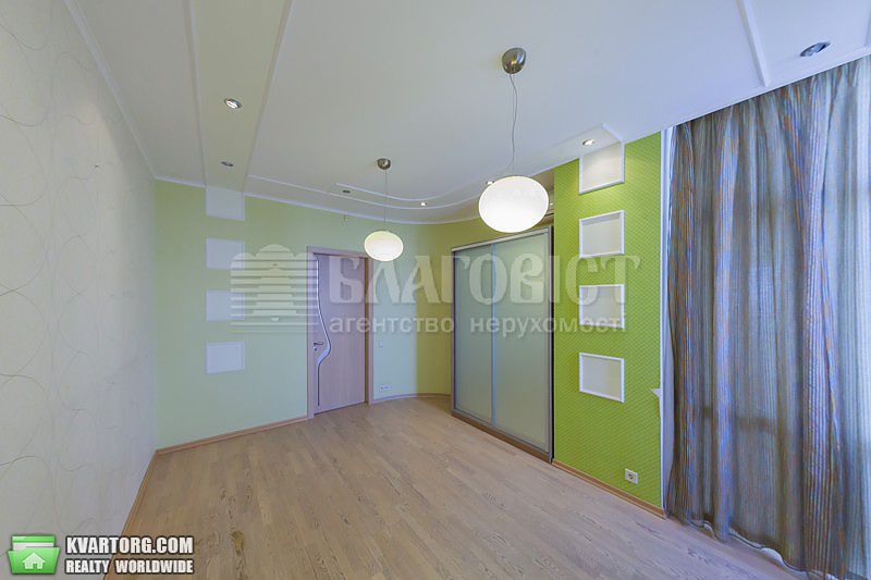 Sell 4-room apartment. Киев,  Щорса — photo 6