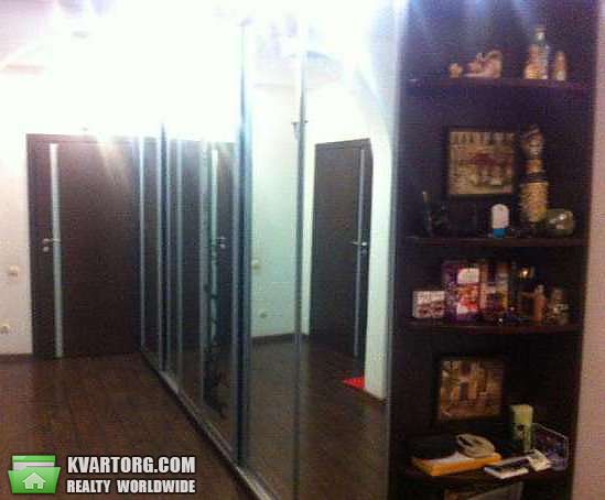 Sell 3-room apartment. Киев,  Урловская — photo 5
